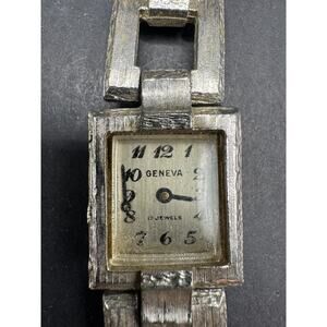 Vintage Geneva 17 Jewels Silver Tone Bracelet Women's Rectangle Watch 21mm